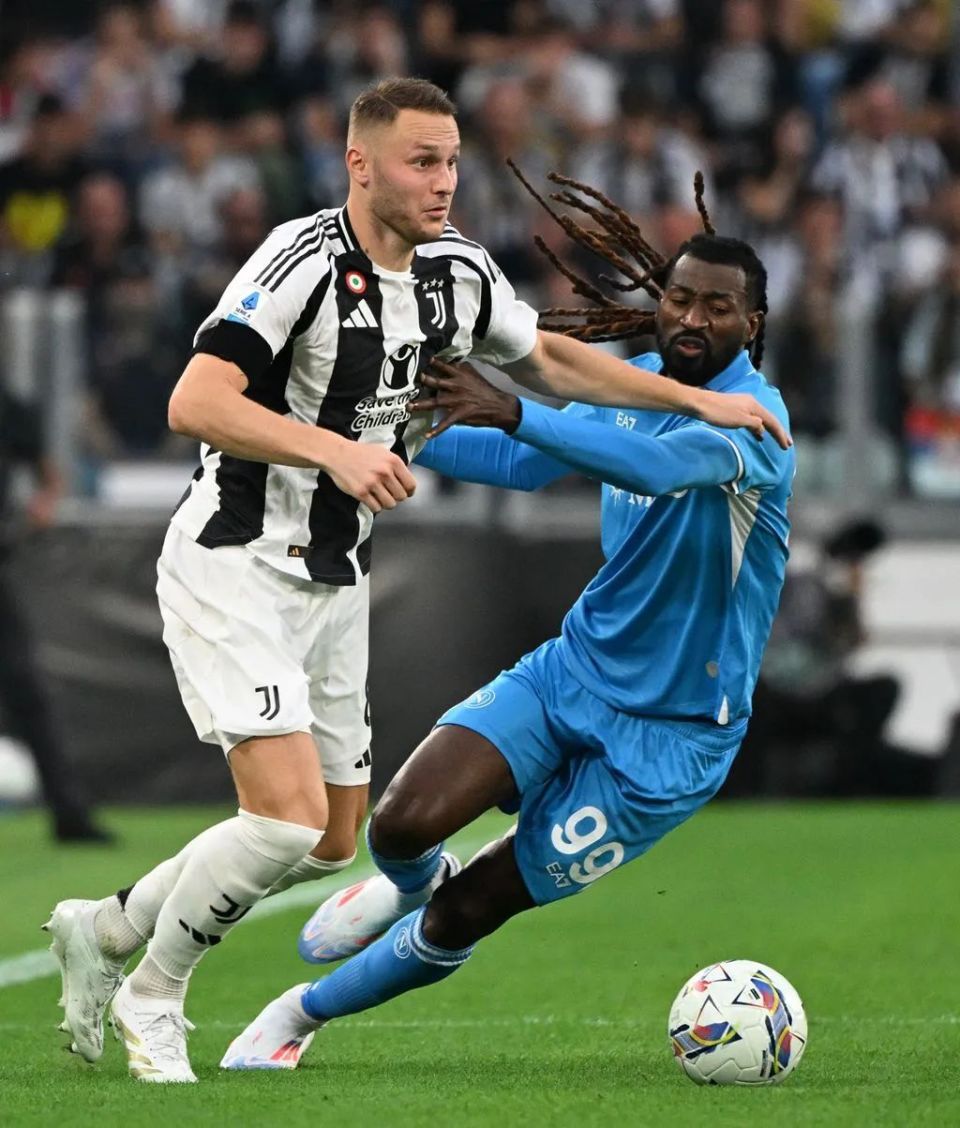 阿根廷强势尤文，弗拉霍维奇完成帽子戏法的简单介绍