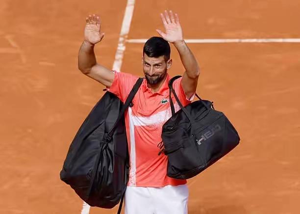 开云体育入口-德国网球队绝地反击英国网球队，德约科维奇绝境逆转的简单介绍