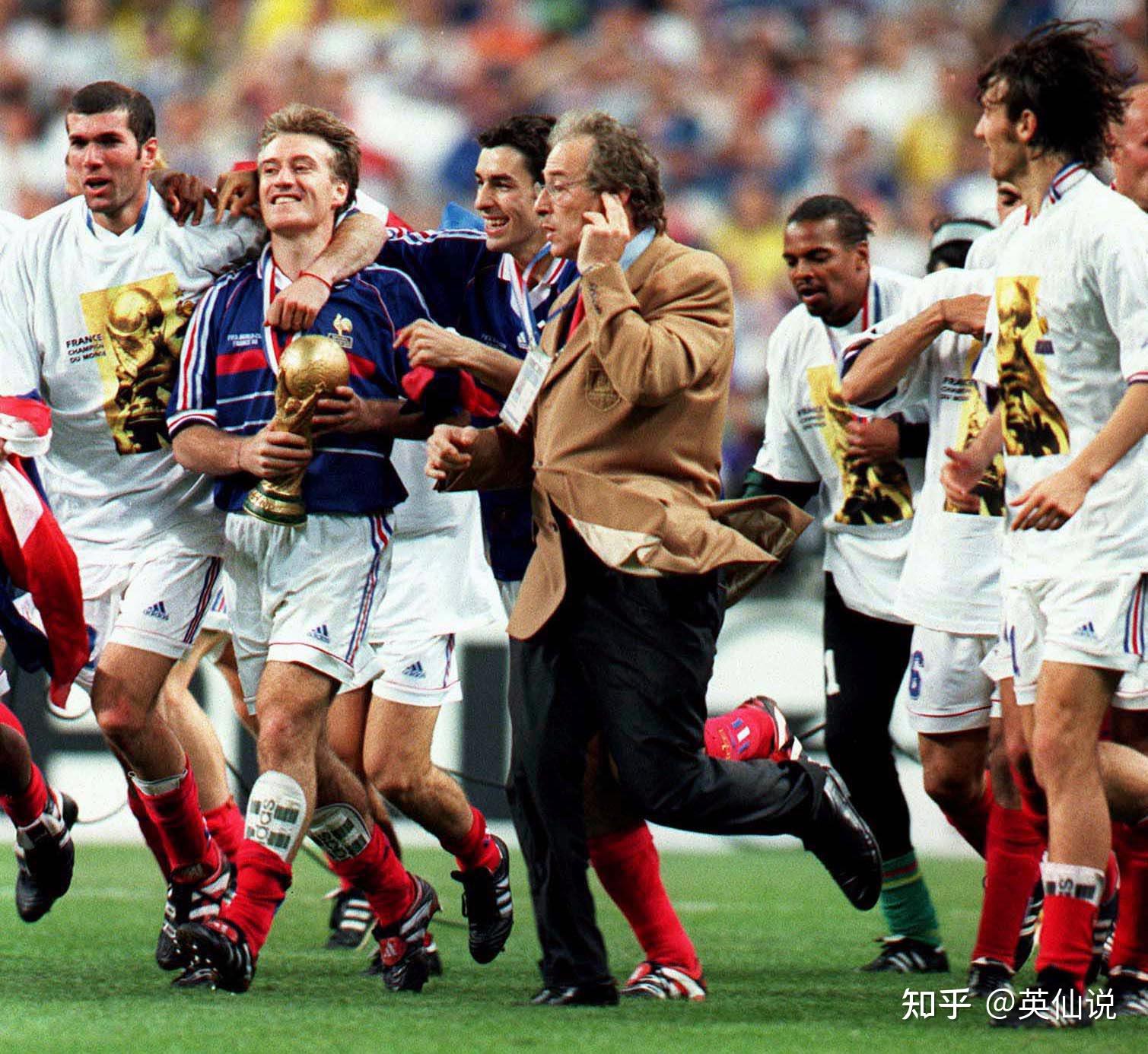 关于法国队主帅德尚辞职,欧洲杯惨遭淘汰的信息 关于法国队主帅德尚辞职,欧洲杯惨遭淘汰的信息