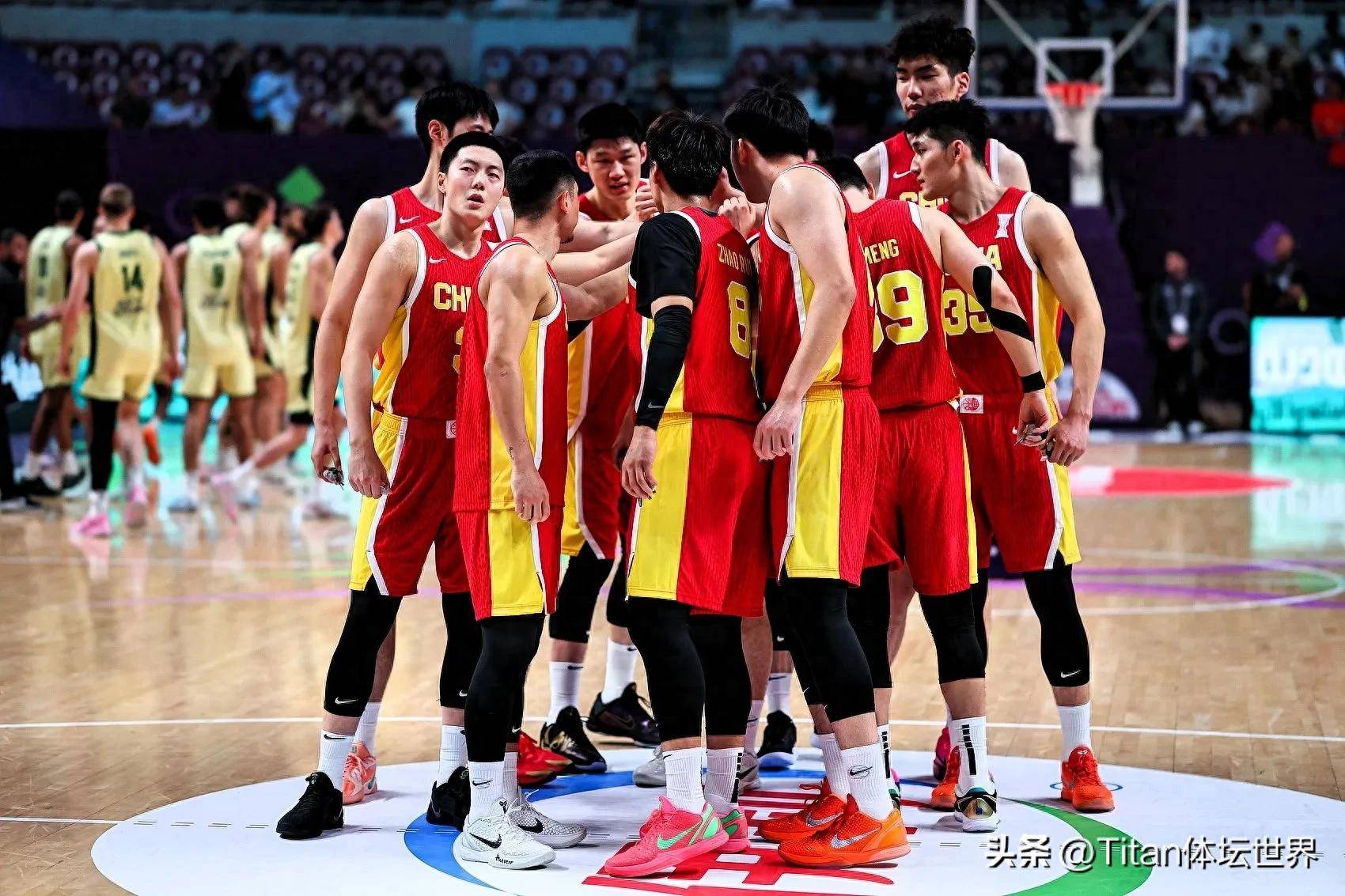 亚洲杯篮球赛场上火爆主场球队表现亮眼的简单介绍