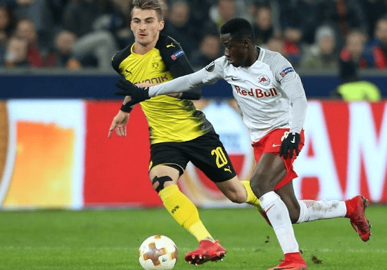 开云体育平台APP-拜仁慕尼黑客场逼平萨尔茨堡，欧冠小组晋级的简单介绍