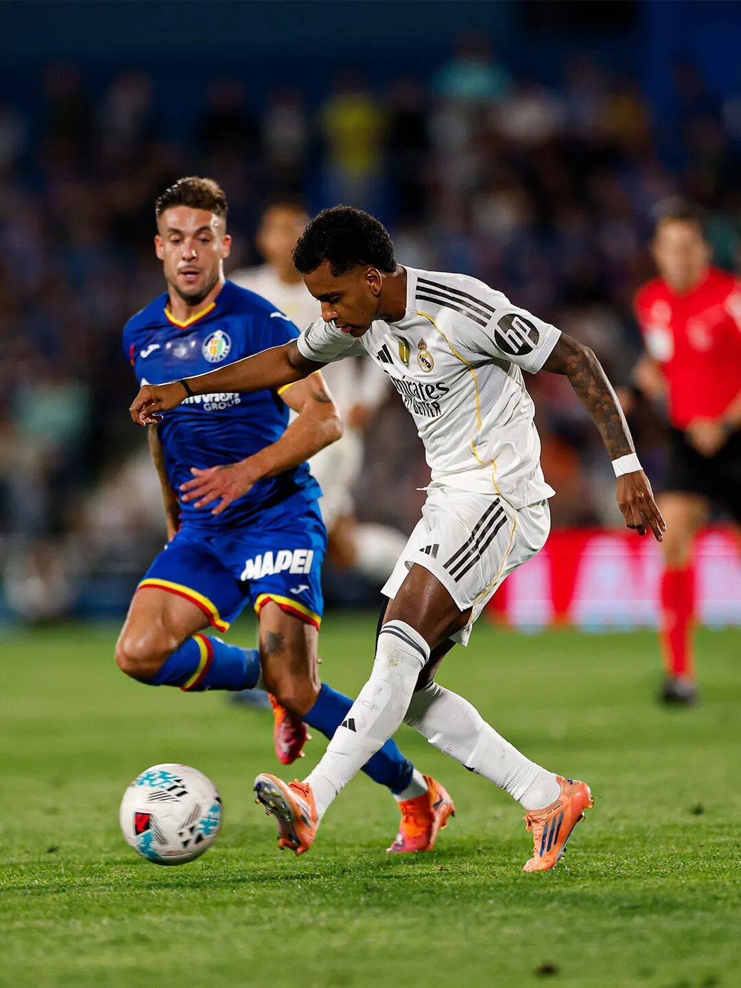 开云官方app入口-赫塔菲客场惨败巴伦西亚，遭遇连败