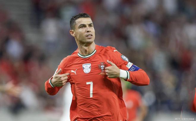 英格兰大胜葡萄牙,稳居小组榜首 英格兰大胜葡萄牙,稳居小组榜首