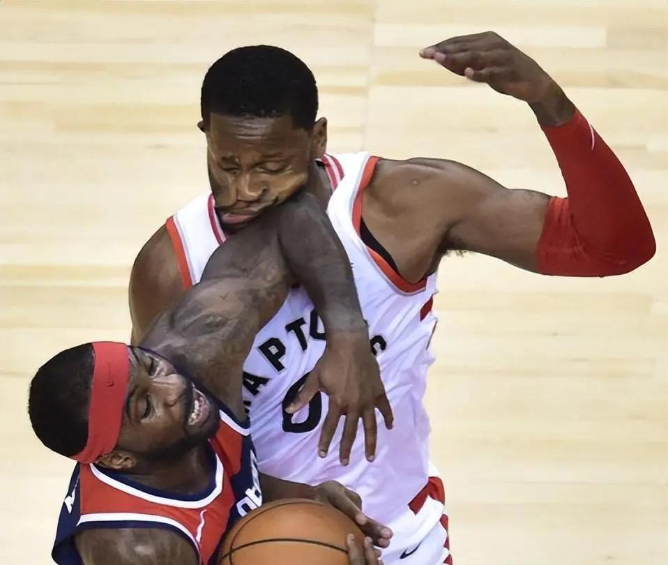 勇士队在比赛中全面压制对手的简单介绍 勇士队在比赛中全面压制对手的简单介绍