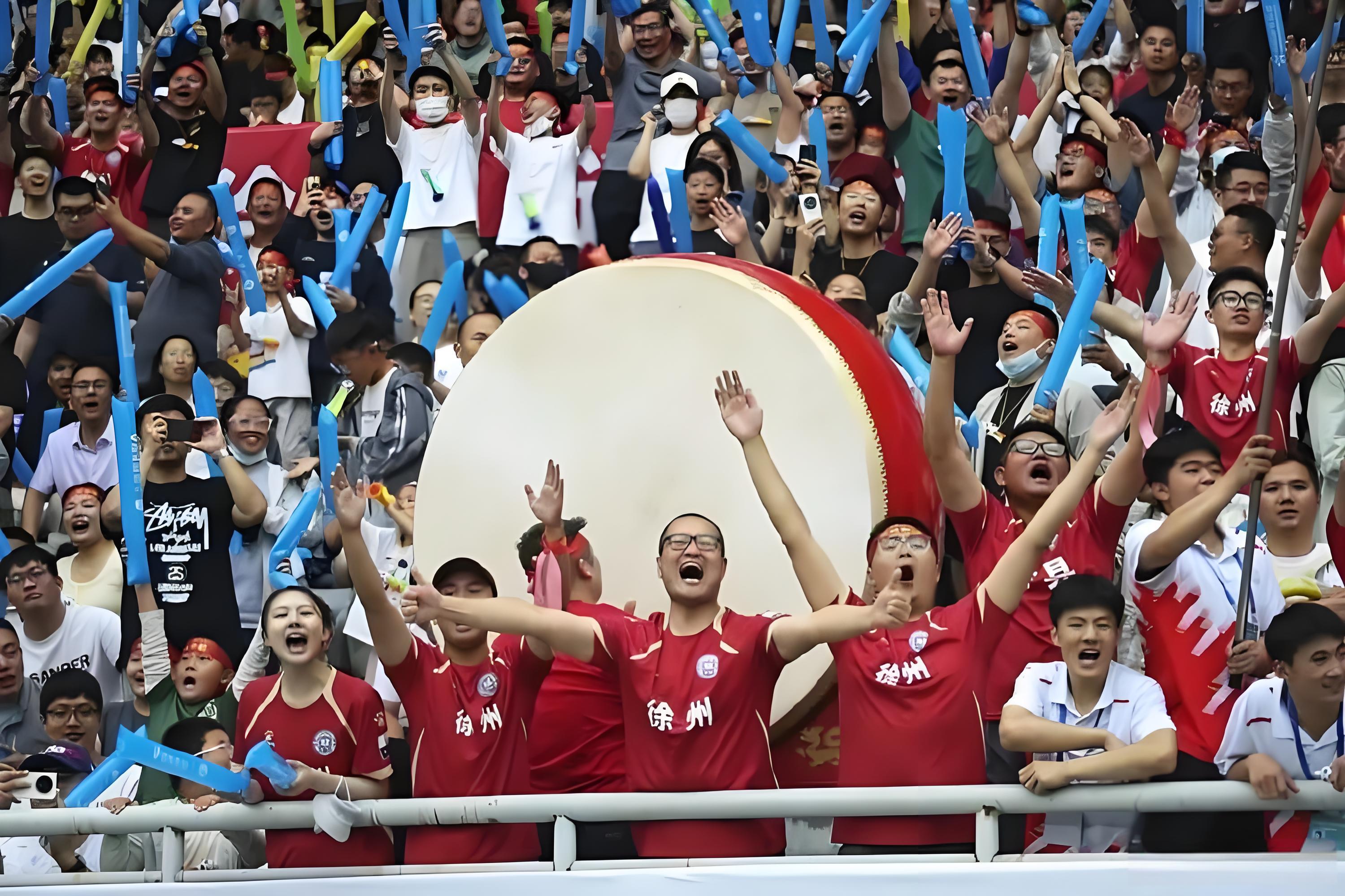 中国球队展现出色表现，引起球迷热议的简单介绍