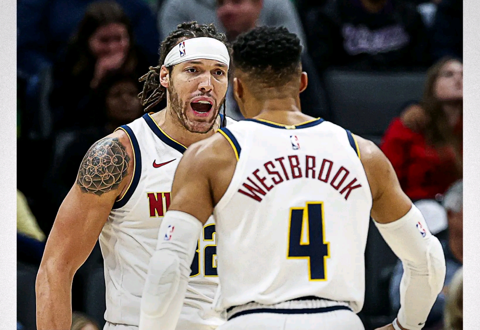 包含掘金完胜爵士，浓眉哥带队取胜的词条