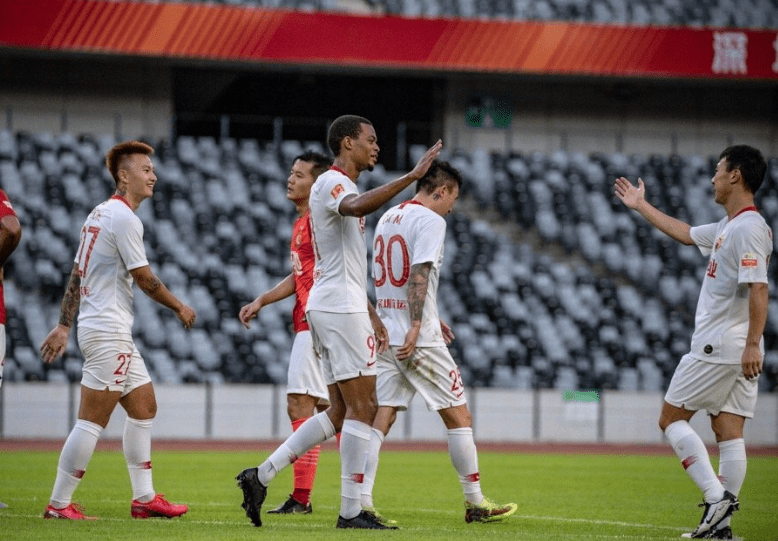 开云下载-法国队碾压日本队，奥恰洛夫状态火热的简单介绍